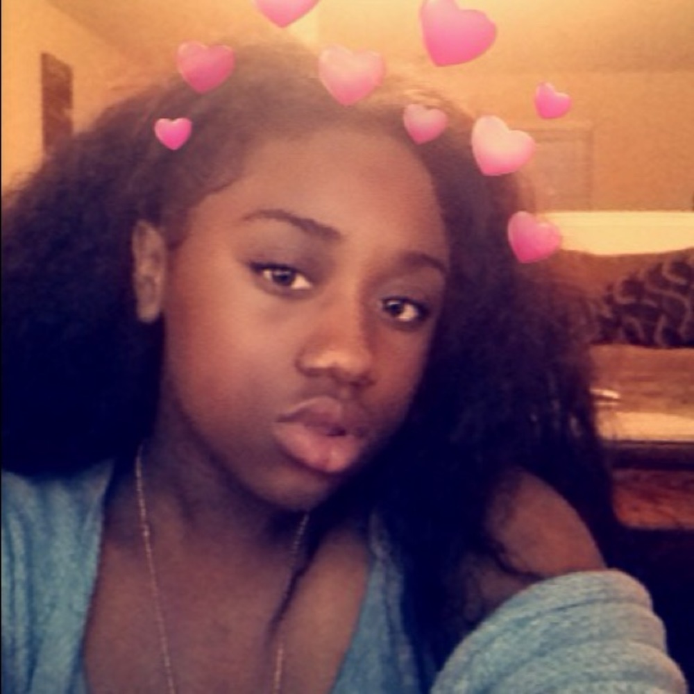 Meet your Posher, Chasity